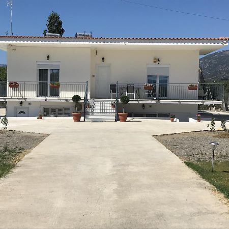Villa Filoxenia Amarinto Exterior foto